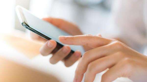 Waspada HP Di-hack atau Disadap Hacker, Kenali Ciri-cirinya Berikut Ini