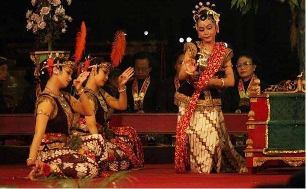 Tari Serimpi dari Yogyakarta, Ini Sejarah, Properti hingga Makna Gerakannya