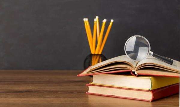 Ciri-ciri Hikayat, Pengertian, Jenis dan Contohnya Lengkap