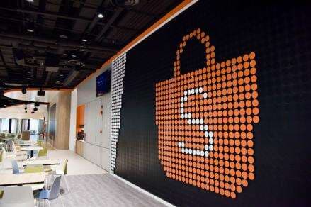 Karyawan Shopee yang Kena PHK Dapat Pesangon dan Tambahan Sebulan Gaji