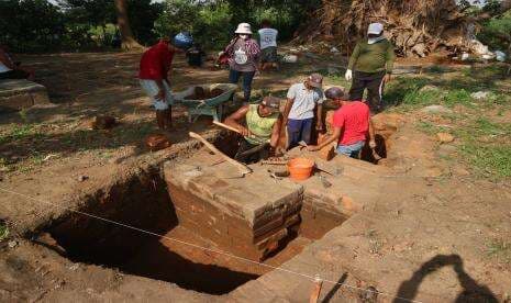 In Picture: Ekskavasi Situs Mbah Lawu di Cagar Budaya Trowulan