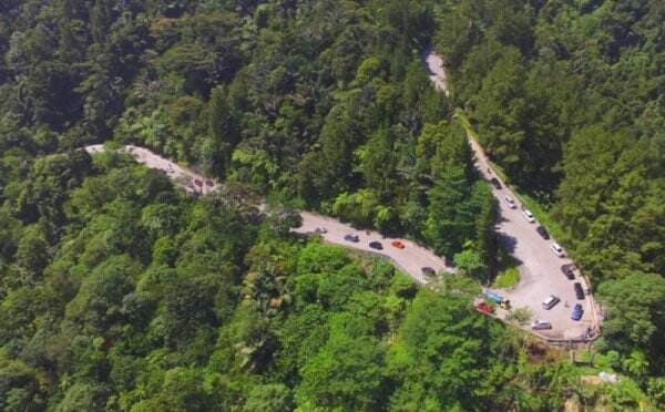 6 Kelok Jalan Berbahaya di Indonesia, Ada Yang Digunakan untuk Balapan