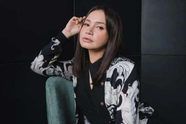 Lirik Lagu Hati yang Kau Sakiti - Rossa dan Chord Gitar