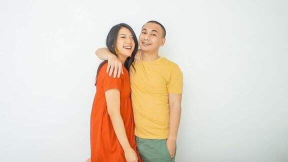 Heboh, Reza Arap dan Adam Levine Duduki Trending Gegara Diisukan Selingkuh, Petuah Raditya Dika Soal Cinta Disorot! Heboh, Reza Arap dan Adam Levine Duduki Trending Gegara Diisukan Selingkuh, Petuah Raditya Dika Soal Cinta Disorot!