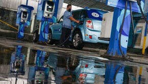 Sambut Era Kendaraan Listrik (Serial 3): Produsen Otomotif Nasional Siap Unjuk Gigi