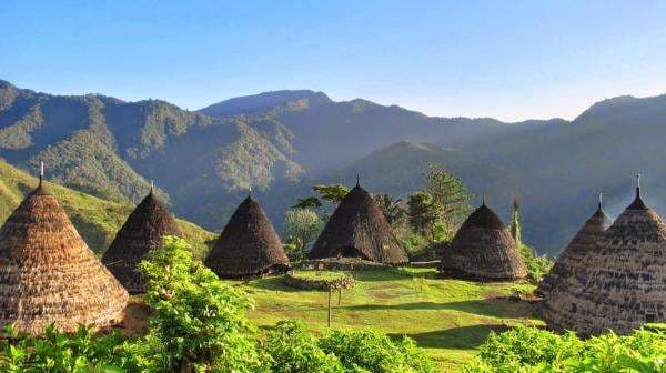 Destinasi Wisata Indonesia Bagian Timur yang Menarik dan Unik Untuk Dikunjungi, Rugi Kalau Tidak Kesini!