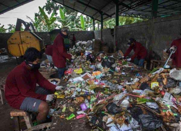 Solusi Penanganan Sampah, Belajar dari Desa Panggungharjo