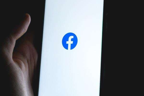 Rekomendasi 100 Nama FB Aesthetic