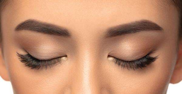 Kunci Bulu Mata Lentik dan Panjang? Wajib Coba 5 Serum Bulu Mata Lokal Ini!