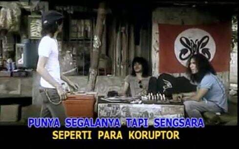 Mending Hidup Sederhana daripada Bermewahan Hasil Korupsi, Berikut Lirik Lagu Slank Seperti Para Koruptor