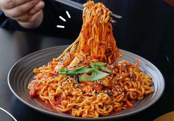 Makanan Korea di Malang: Harga Menu, Daya Tarik dan Lokasi