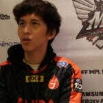 Tetap Live Stream Walau Lose Streak, AURA Godiva: Ga Ada Hubungannya