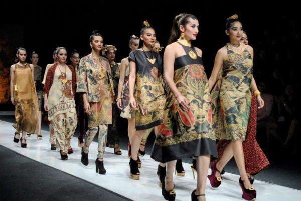 Perbedaan Batik Tradisional dan Batik Modern, Sekilas Sama Namun Bermakna Berbeda
