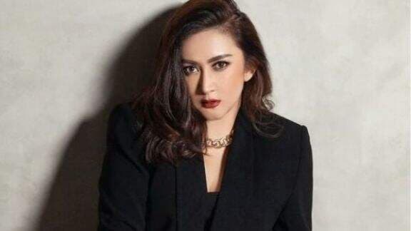 Selama Ini Tertutup Soal Asmara, Nafa Urbach Mendadak Emosi di Medsos Singgung Dirinya Gak Tertarik Pria Kaya: Aku Muak!