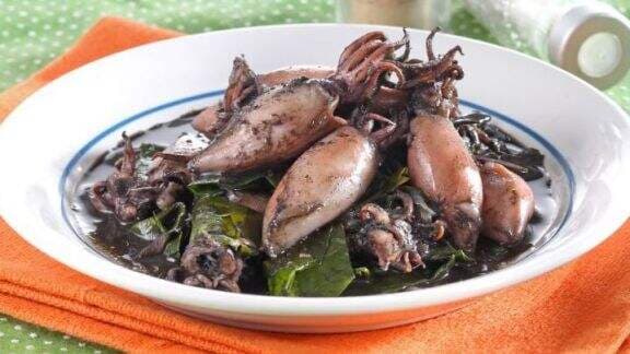 Resep Cumi Kuah Hitam, Bumbunya Sedap, Maknyus Banget Resep Cumi Kuah Hitam, Bumbunya Sedap, Maknyus Banget