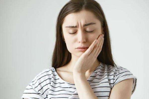 Memahami 12 Cara Mengobati Gusi Bengkak Memahami 12 Cara Mengobati Gusi Bengkak