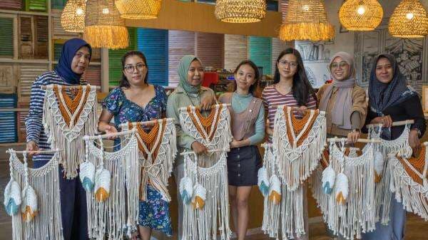 Makrame, Seni Menyimpul Tali, Harus Kuasai Lima Simpul Dasar