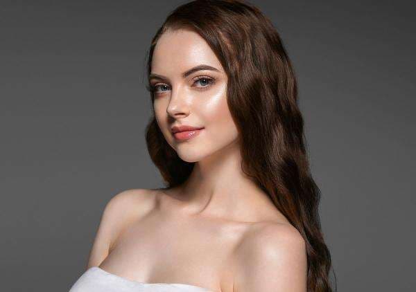 7 Cara Ampuh Bikin Wajah Glowing Permanen, Ternyata Mudah Banget