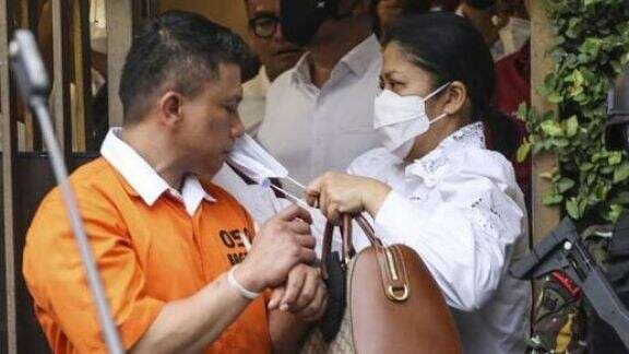 Di Eksekusi Mati, Putri Candrawathi Diboyong ke Nusakambangan? Netizen: Ini Karma dari Allah, Terlalu Banyak Makan Uang Haram