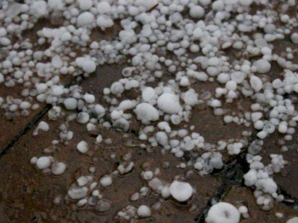 Fenomena Hujan Es Kembali Terjadi di Depok, Benarkah Indonesia di Ambang Cuaca Esktrem?