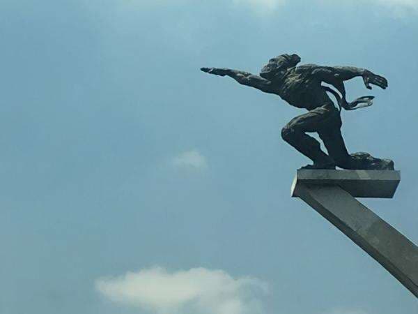 Mitos Arah Patung Pancoran, Konon Menunjuk Lokasi Rahasia Kekayaan Presiden Soekarno