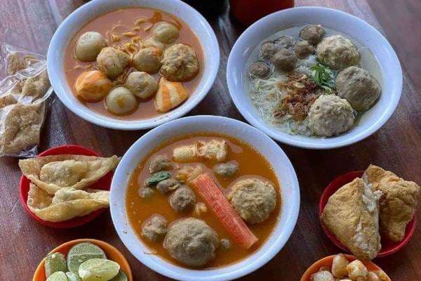 Bakso Cenghar Mak Nai di Yogyakarta, Kuah Pedasnya Bikin Ngiler!