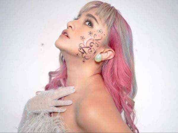 Marshanda Pakai Baju Bulu-bulu Rambut bak Gulali: Cantiknya Gak Pudar dari Zaman Sinetron