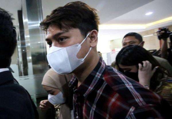 Rumor Cicilan, Ayah Angkat Rizky Billar Angkat Bicara