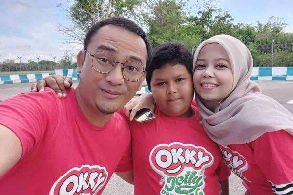 Viral di TikTok, Okky Boy Segera Terima Beasiswa dari PT SGB Viral di TikTok, Okky Boy Segera Terima Beasiswa dari PT SGB