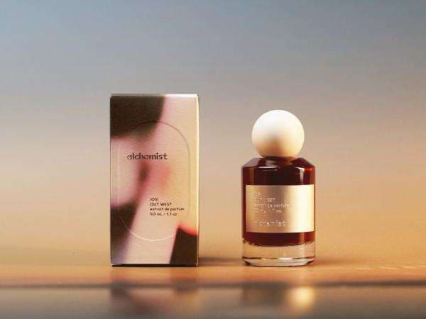 Alchemist Out West, Parfum Lokal Terbaru yang Tawarkan Aroma Unik &amp; Lebih Tahan Lama (+Mini Review)