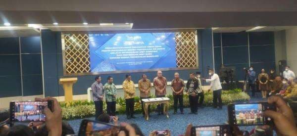 PAM Jaya Teken Kontrak Sama Dengan PT Moya Indonesia Jakarta Lanjutkan Swastanisasi Air Bersih Perpipaan