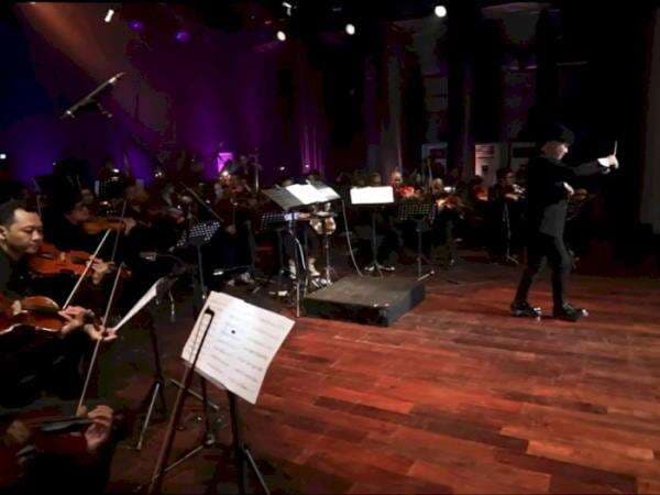 Konser Ahmad Dhani Philharmonic Orchestra Harus Tampil di Gedung Kecil, Penontonnya 1000