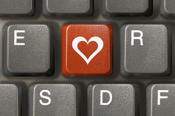 Sejarah I Love You Day, Mari Katakan Cinta