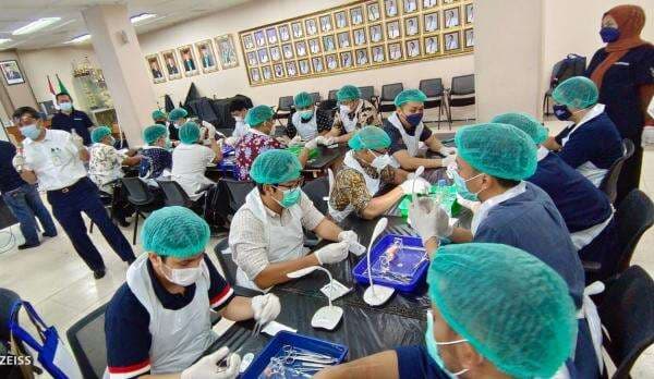 Medtronic Indonesia dan RS Dr Kariadi Semarang Gelar Workshop Bedah Jantung