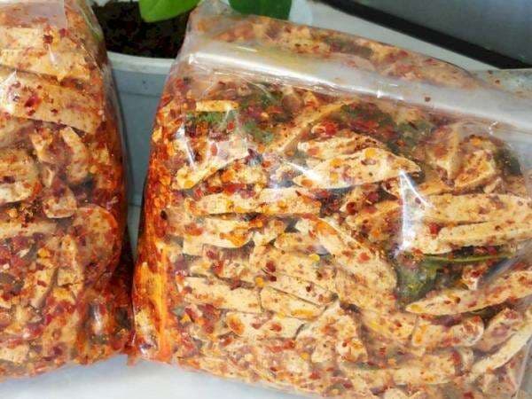 Cara Membuat Basreng Pedas Kering Daun Jeruk, Ini Resepnya!