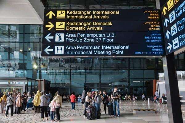 Paspor Indonesia Cetakan Terbaru Dilengkapi Kolom Tanda Tangan