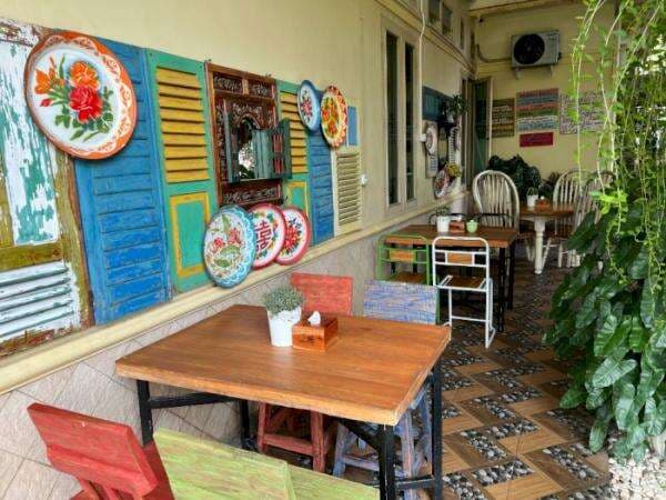 Rumah Makan Khas Jawa di Makassar, Jadi Penawar Rindu Para Perantauan! Rumah Makan Khas Jawa di Makassar, Jadi Penawar Rindu Para Perantauan!