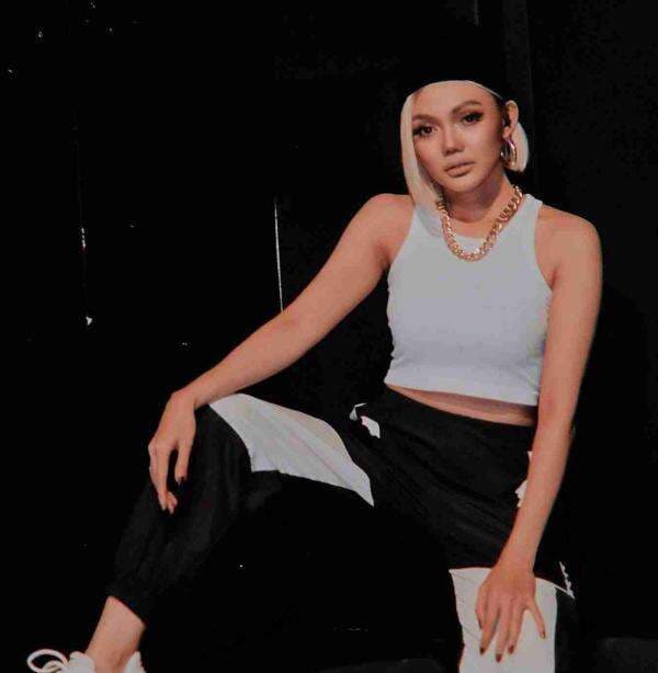 Lucunya Rina Nose 'Impersonate' Bunda Corla, Warganet: Bunda Corla Cabang Bandung