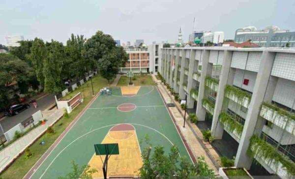 Mewujudkan Transformasi Pendidikan di Sekolah "Net Zero Carbon"