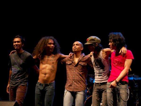6 Lagu Slank yang Paling Sering Diputar dan Didengarkan hingga Saat Ini
