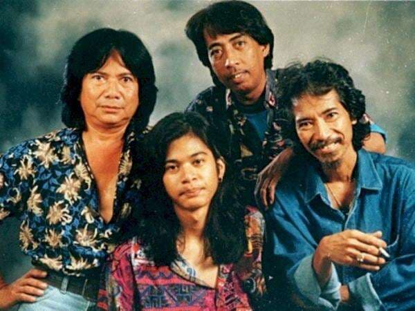 Chord Gitar Koes Plus 'Kolam Susu', Lagu Jadul Masih Hits!