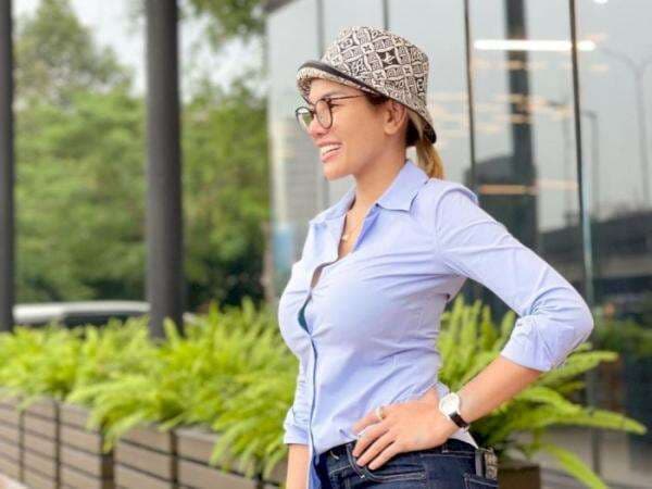 Nikita Mirzani Ketawa-ketawa Mendekam di Tahanan: Merdeka!