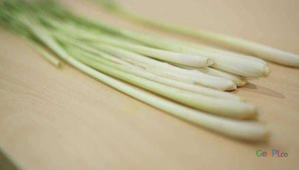 Manfaat Serai Ternyata Dahsyat, Bisa Bikin Karang Gigi Rontok