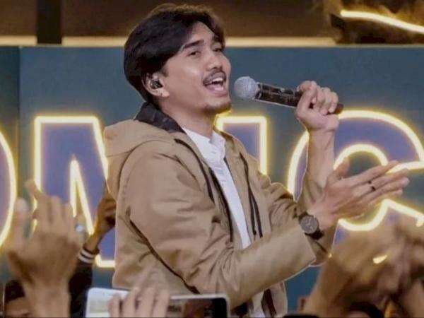 Penampilan Duta Sheila On 7 Konser Perdana setelah 3 Tahun Jadi Sorotan: Makin Muda