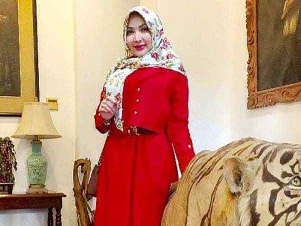 Roro Fitria Bersyukur Difitnah Andre Irawan Pakai Narkoba Lagi: Kayak Gitu Toh Kualitasnya Roro Fitria Bersyukur Difitnah Andre Irawan Pakai Narkoba Lagi: Kayak Gitu Toh Kualitasnya