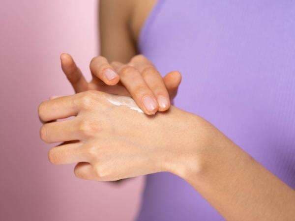 5 Obat Gatal pada Kulit dari Bahan Alami yang Terbukti Ampuh 5 Obat Gatal pada Kulit dari Bahan Alami yang Terbukti Ampuh