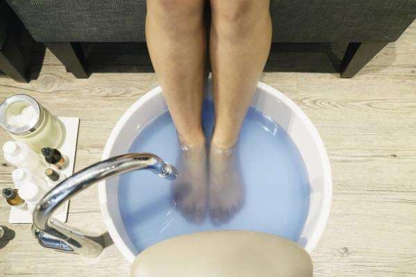 Manfaat Air Campur Garam Ternyata Dahsyat, Bisa Bikin Santet, Pelet, Sihir Rontok