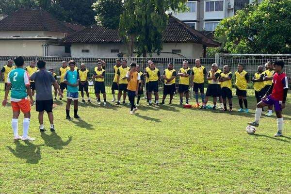 Mantan Pemain Timnas Ikuti Kursus Pelatih Kolaborasi PSSI dan Kemenpora