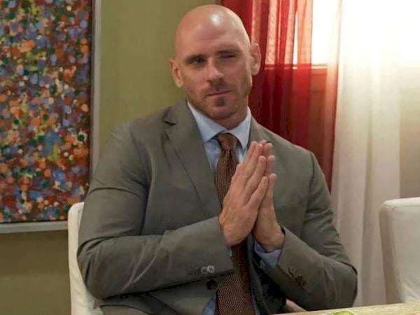 Bintang Film Dewasa Johnny Sins Punya Cita-cita Baru: Bercinta di Luar Angkasa!