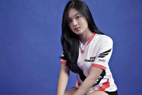 Mengenal Sheren OPI Esports, Salah Satu Brand Ambassador OPI Angels yang Memiliki Paras Cantik!